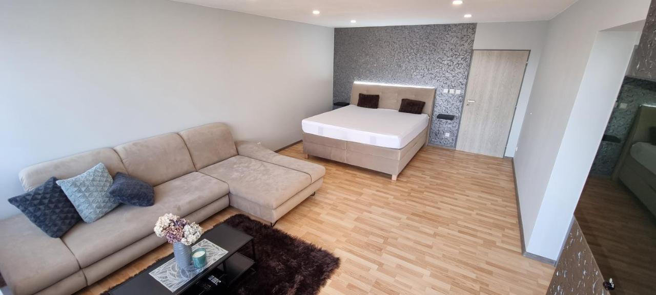 Apartman Viktorie Mikulov Ngoại thất bức ảnh